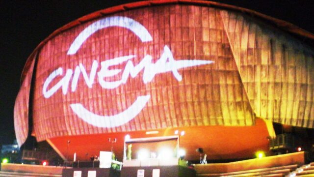 Drive In vecchio stile con Mazda al Festival del Cinema di Roma