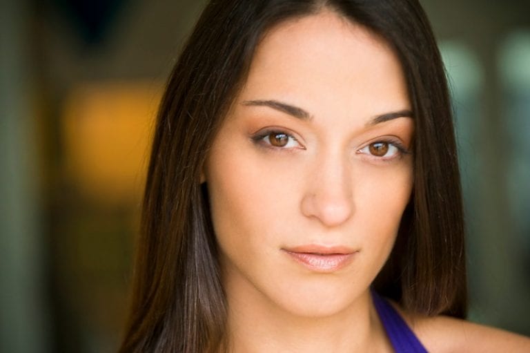 Once Upon a Time Tiger Lily (Sara Tomko) e Hook (Colin O'Donoghue)