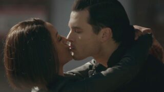 The Vampire Diaries 8x11 - Bonnie - Kat Graham - Enzo - Michael Malarkey
