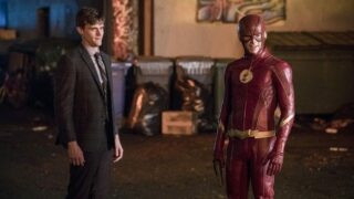 The Flash 4x04: foto e sinossi dell'episodio con Elongated Man the flash 4x06 anticipazioni