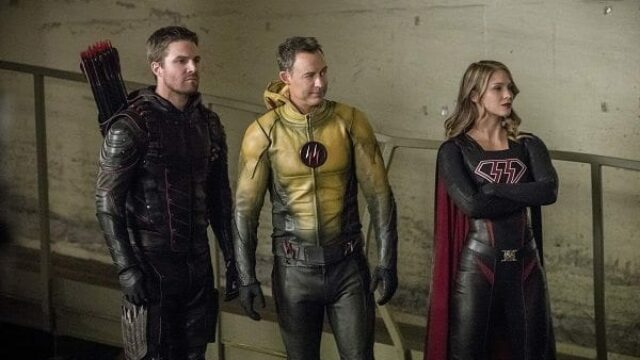 Arrow 6x08: anticipazioni e foto Crisis on Earth-X, crossover parte 2