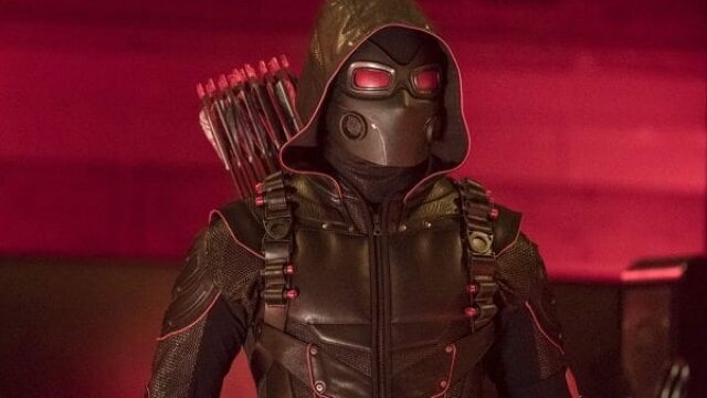 Arrow 6x08: anticipazioni e foto Crisis on Earth-X, crossover parte 2