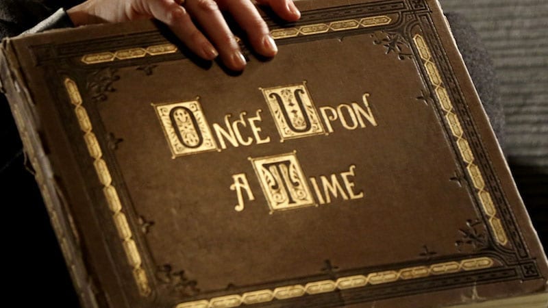 10 Frasi Di Natale.10 Citazioni Di Once Upon A Time Da Usare Come Frasi Di Auguri Di Natale