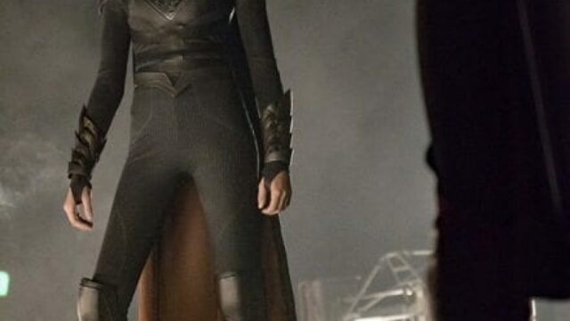 supergirl, supergirl 3, 3x09, anticipazioni, spoiler, sinossi, trama, still, foto, reign costume