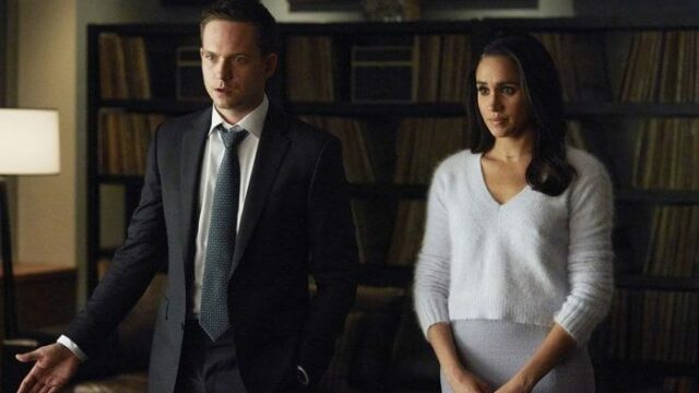 Patrick J. Adams: le congratulazioni a Meghan Markle per le sue nozze