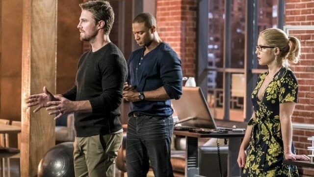 Arrow 6x10 Cayden James leader dei cattivi: le foto dell'episodio