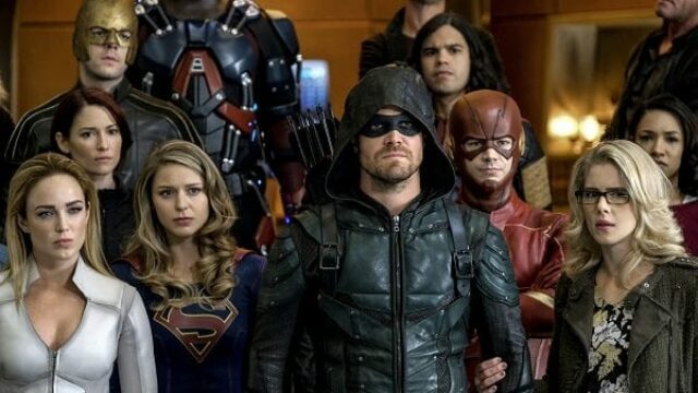 Arrowverse crossover: il produttore Marc Guggenheim parla del prossimo