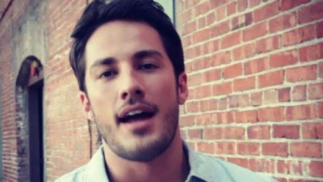 compleanno michael trevino