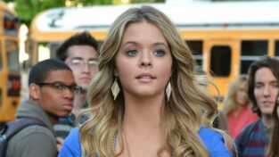 Sasha Pieterse di Pretty Little Liars