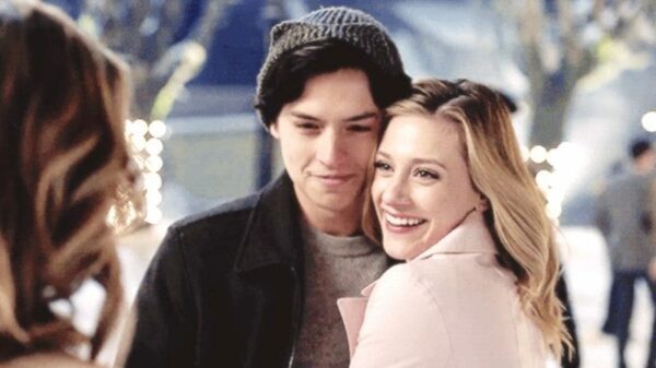Betty Lili Reinhart Jughead Cole Sprouse Riverdale