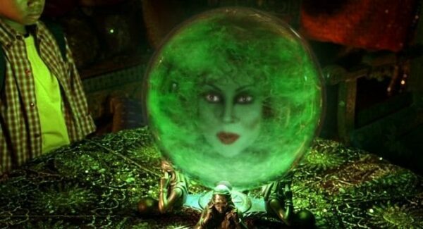 Madame Leota in Once Upon A Time dal film La casa dei fantasmi