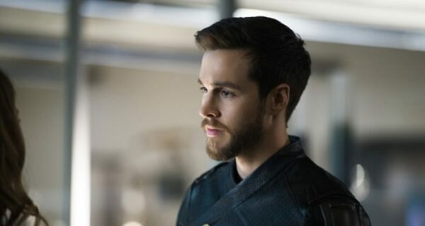 Supergirl Mon-El nuovo costume tipico dei fumetti: tutte le foto