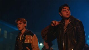 Riverdale 2x22 streaming