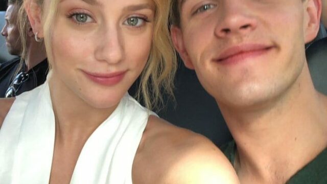 SDCC 2018 - Casey Cott e Lili Reinhart