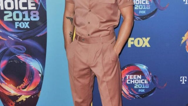 Teen Choice Awards 2018 look - Kj Apa