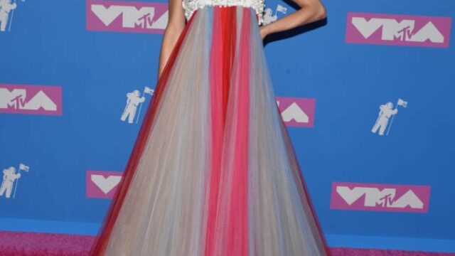 MTV VMA 2018 red carpet - Sofia Carson