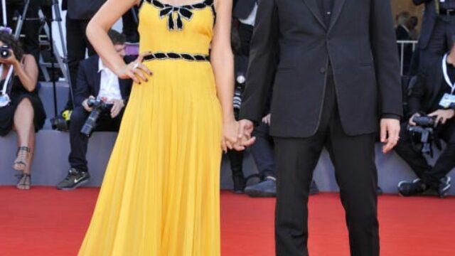 Venezia 75 red carpet - Carolina Crescentini e Francesco Motta