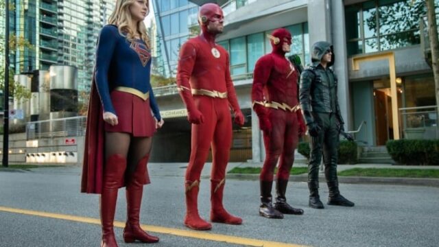 Arrowverse crossover 2018 foto: le immagini ufficiali dell'evento