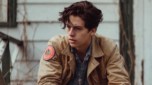 Cole Sprouse, la star di Riverdale, ha rivelato quale sia stato il piÃ¹ grande sacrificio che ha dovuto fare per la sua carriera!