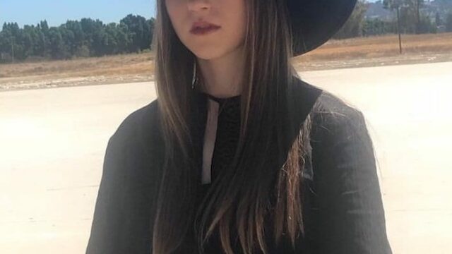 American Horror Story Apocalypse backstage - Taissa Farmiga