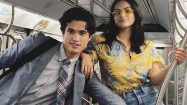 camila mendes e charles melton