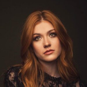 katherine mcnamara buon compleanno curiosità