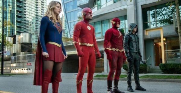 Arrowverse crossover 2018 foto: le immagini ufficiali dell'evento