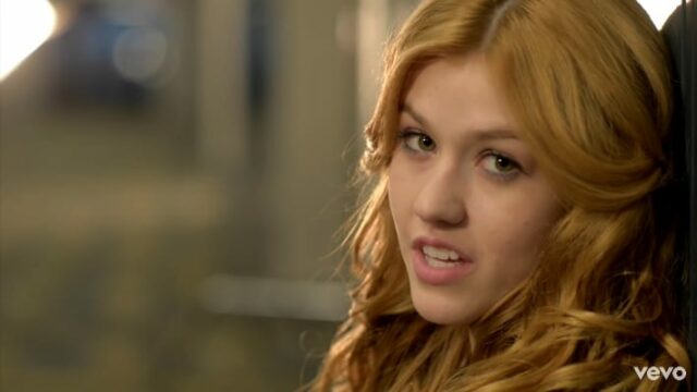 katherine mcnamara buon compleanno curiositÃ 