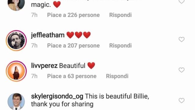 Billie Lourd canta una canzone su Instagram in onore dell'anniversario di due anni dalla morte della madre Carrie Fisher, la nostra Leila!