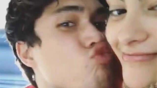 camila mendes e charles melton