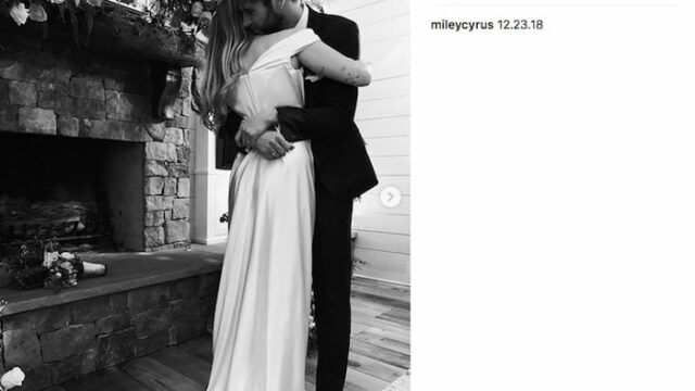 Miley Cyrus e Liam Hemsworth si sono sposati: ecco le foto