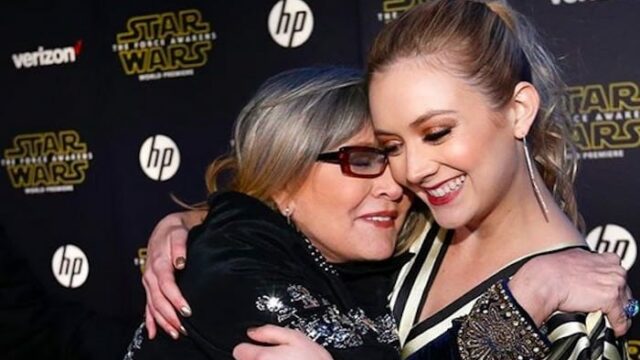 Billie Lourd canta una canzone su Instagram in onore dell'anniversario di due anni dalla morte della madre Carrie Fisher, la nostra Leila!