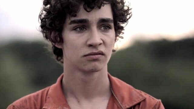 Chi Ã¨ Robert Sheehan? Da Misftits e Shadowhunters al cast di Umbrella Academy: film e serie TV, instagram, vita privata e fidanzata