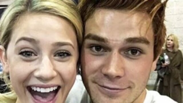 kj apa e lili reinhart