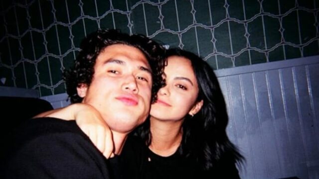 camila mendes e charles melton