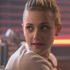outfit di betty cooper