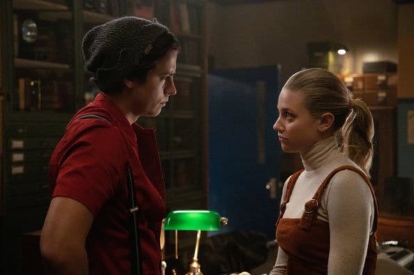 riverdale 4x10 foto