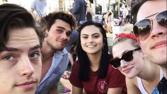 compleanno camila mendes