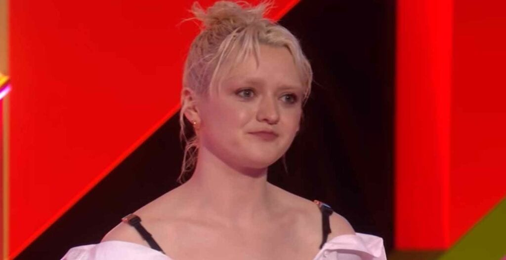 maisie williams brit awards 2021