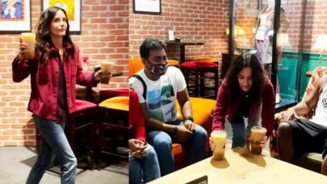 courteney cox caffè central perk