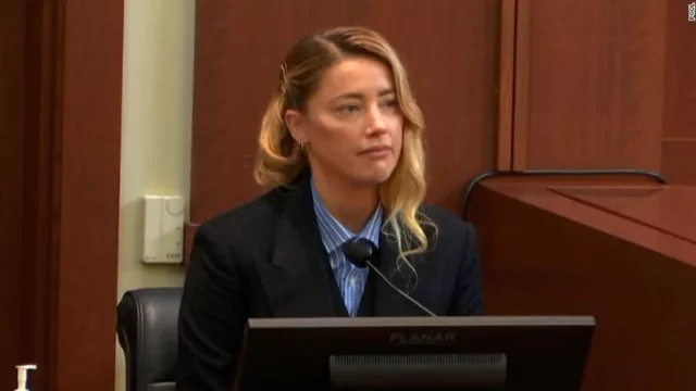Amber Heard al banco dei testimoni