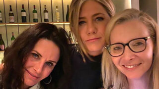 Jennifer Aniston Courteney Cox compleanno Lisa Kudrow