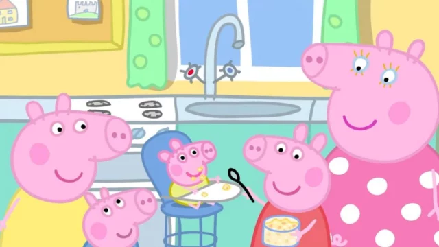 Mamma Pig dà il benvenuto alla figlia Evie Pig