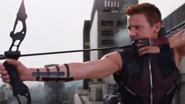 jeremy renner non torna hawkeye 2 motivo