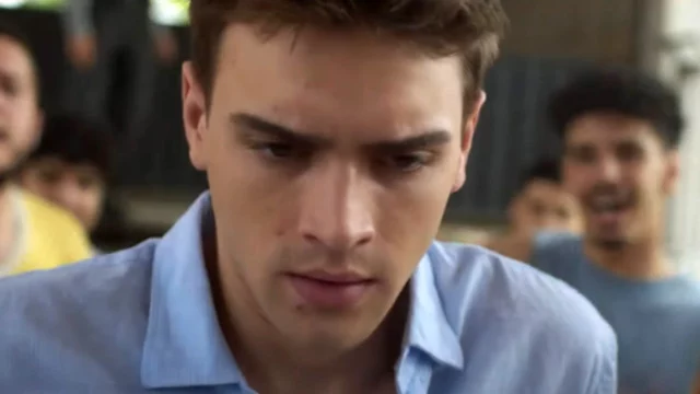 Mar Afuera online il trailer del remake spagnolo di Mare Fuori