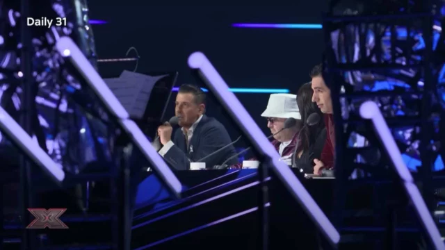 X Factor 2025, un fuori onda di fuoco rivela uno scontro acceso tra giurati